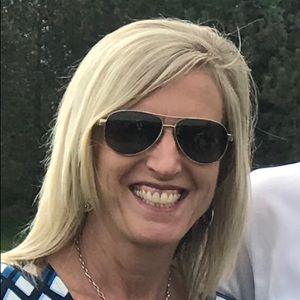 Meet your Posher, Linda